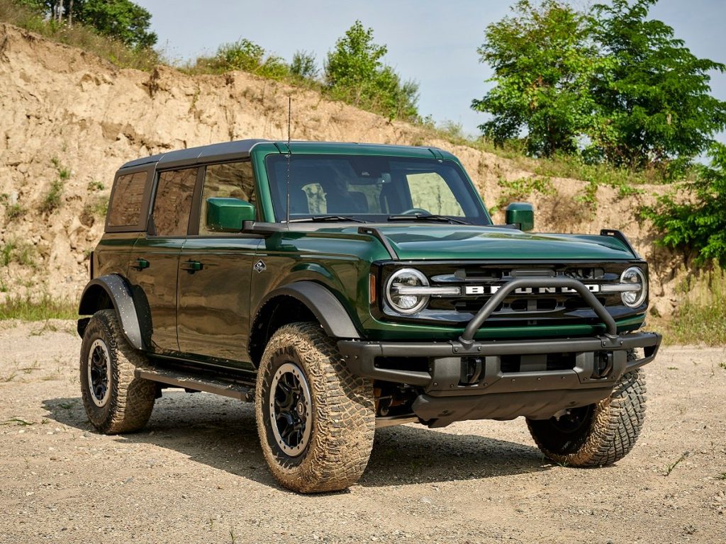 A green 2022 Ford Bronco.