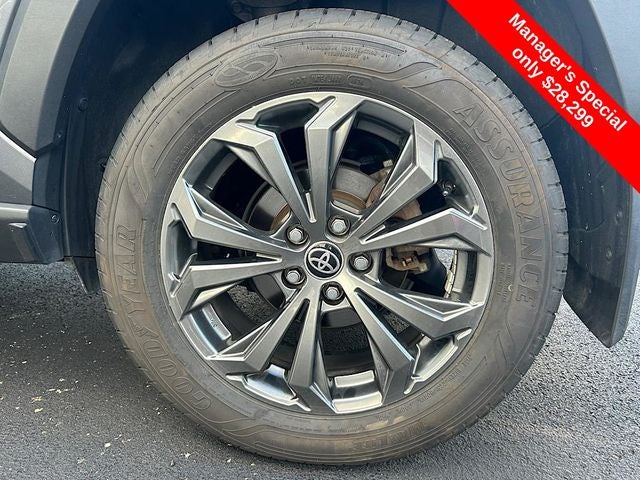 2022 Toyota RAV4 Hybrid XLE Premium