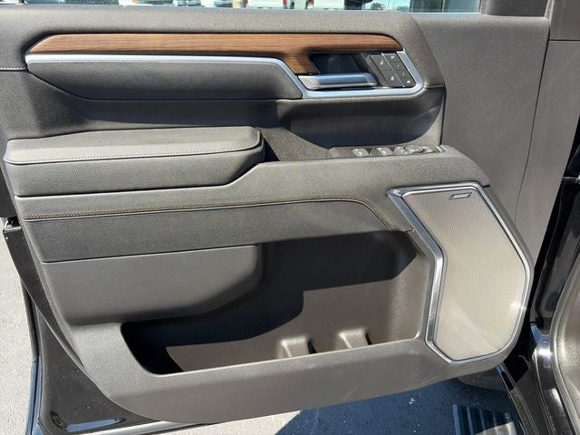 2025 Chevrolet Silverado 3500HD High Country