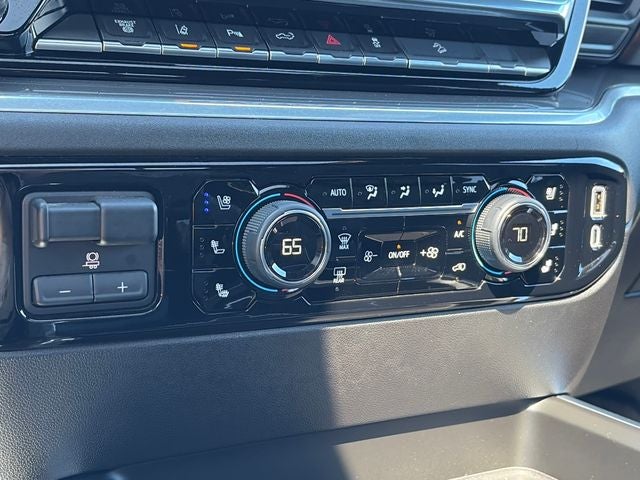 2025 Chevrolet Silverado 3500HD High Country