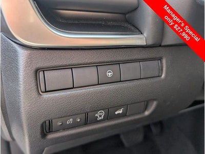 2025 Nissan Rogue SV