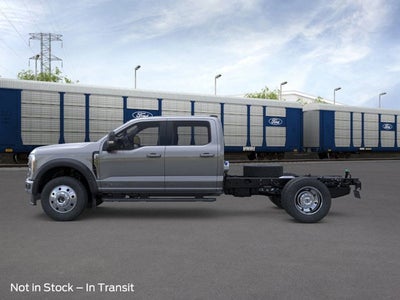 2026 Ford Super Duty F-450 Dually Base