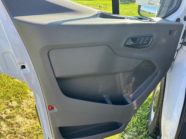 2024 Ford Transit Passenger Wagon XL