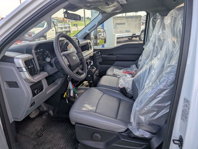 2026 Ford F-550SD DRW