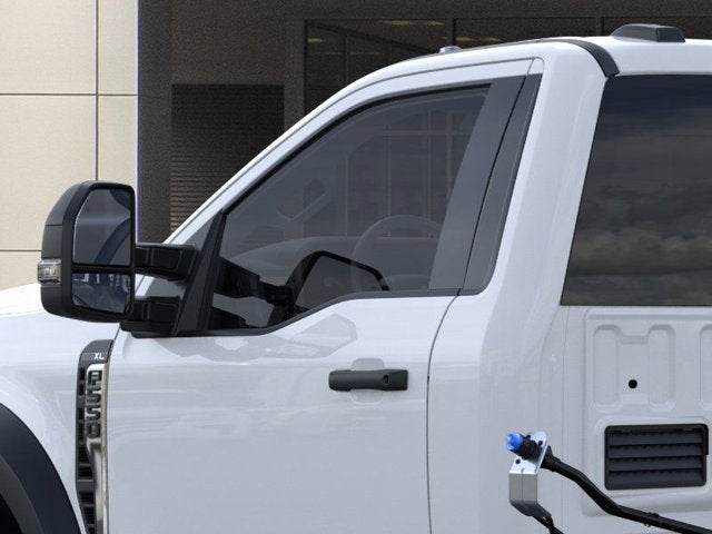 2025 Ford Super Duty F-550 Dually XL