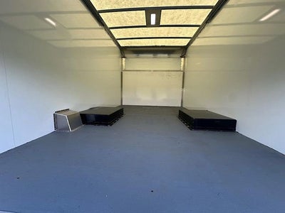 2024 Ford E-Series Cutaway Base