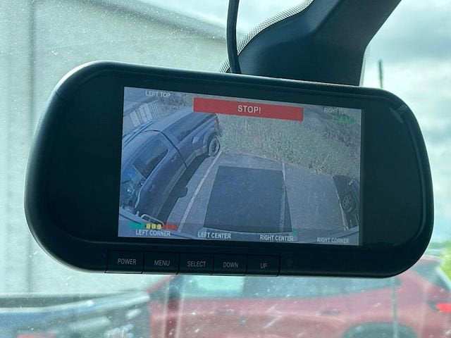 2024 Ford E-Series Cutaway Base