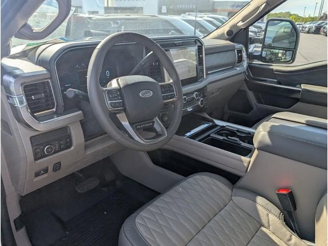 2025 Ford Super Duty F-350 Platinum