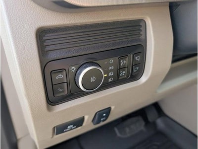 2025 Ford Super Duty F-350 Platinum