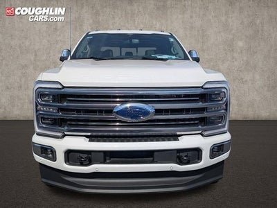2025 Ford Super Duty F-350 Platinum
