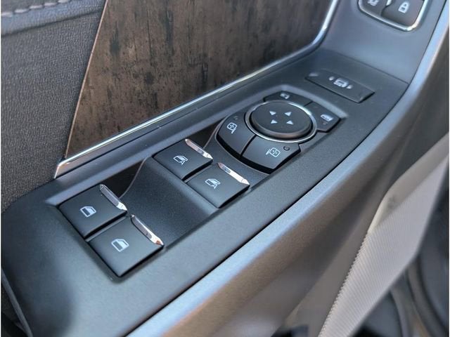 2026 Ford Super Duty F-350 LARIAT