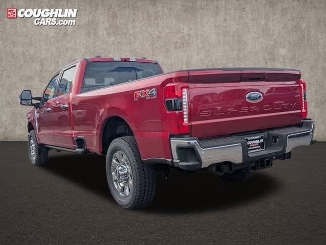 2026 Ford Super Duty F-350 LARIAT