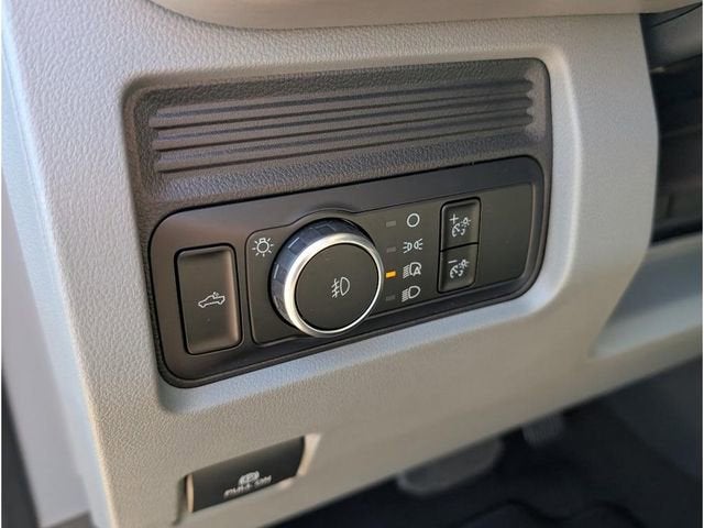 2026 Ford Super Duty F-350 XL