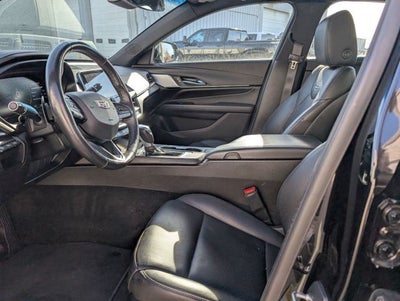 2023 Cadillac CT4 Premium Luxury