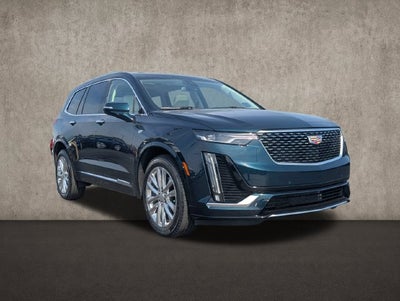 2025 Cadillac XT6 Premium Luxury