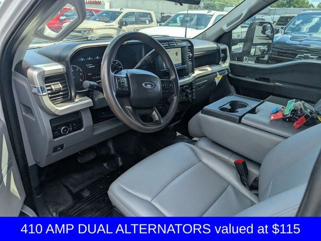 2023 Ford Super Duty F-350 DRW Chassis Cab XL