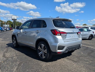 2024 Mitsubishi Outlander Sport SE