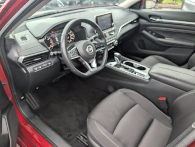 2020 Nissan Altima 2.5 SV