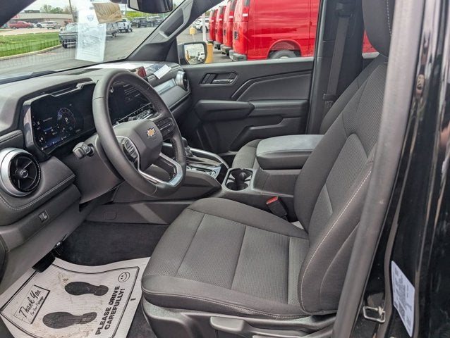 2024 Chevrolet Colorado 4WD LT