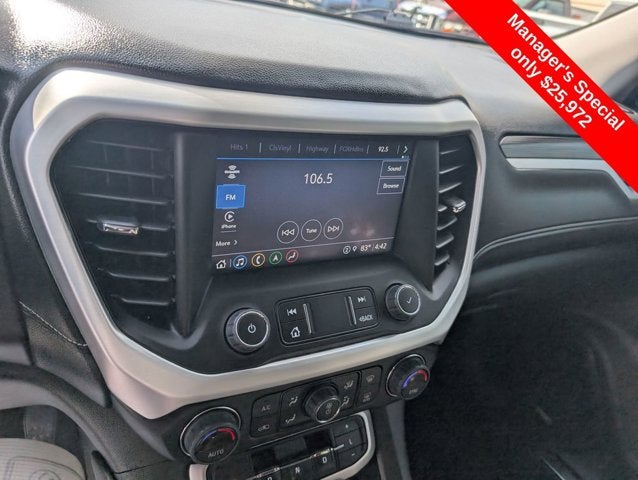 2023 GMC Acadia SLT