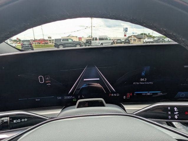 2025 Cadillac LYRIQ Luxury