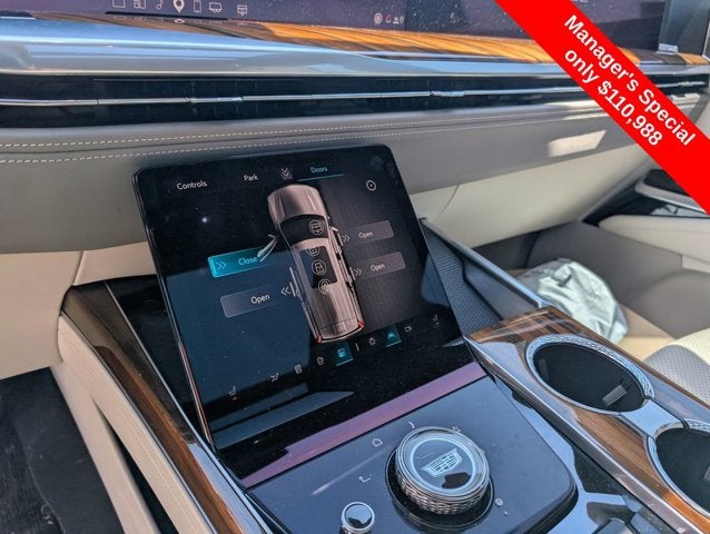 2025 Cadillac Escalade 4WD Sport Platinum