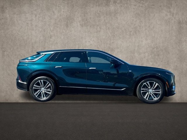 2024 Cadillac LYRIQ Luxury