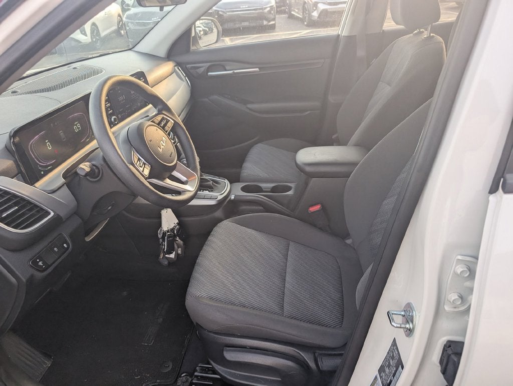 2025 Kia Seltos LX