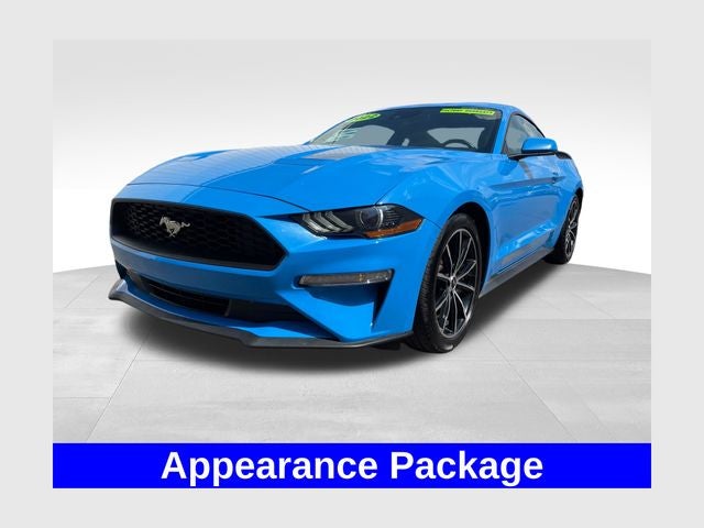 2022 Ford Mustang EcoBoost