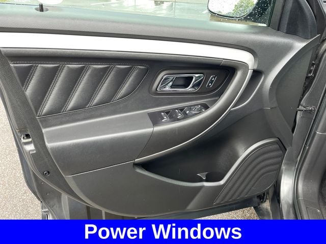 2018 Ford Taurus SEL