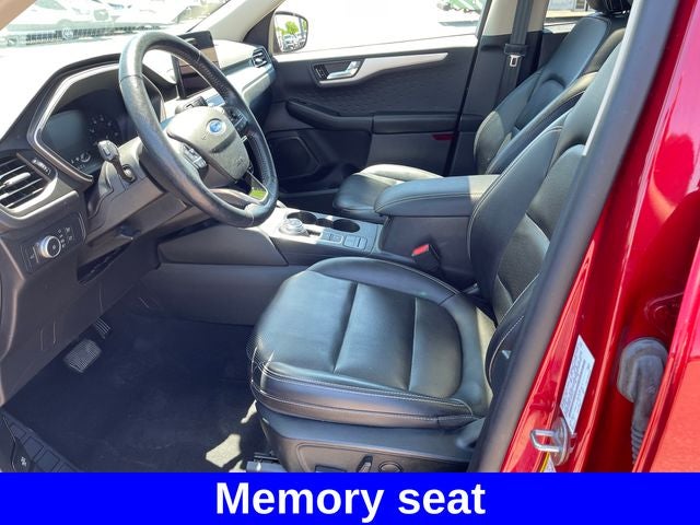 2020 Ford Escape SEL