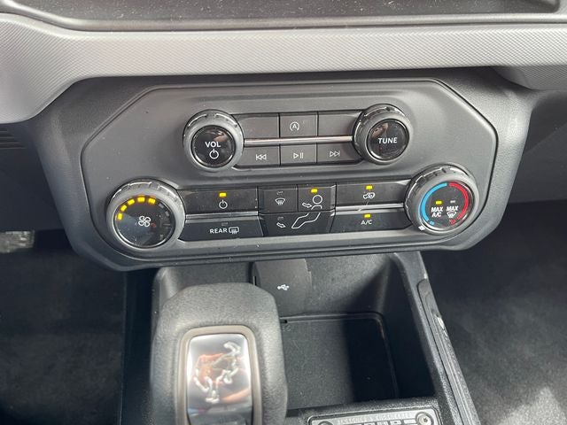 2023 Ford Bronco 4-Door Base - Photo 18