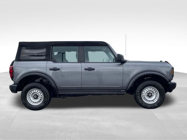 2023 Ford Bronco 4-Door Base - Photo 6