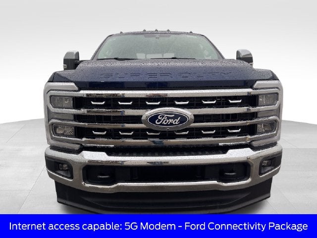 2027 Ford F-350SD Lariat