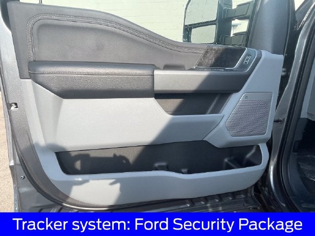 2027 Ford F-350SD XLT