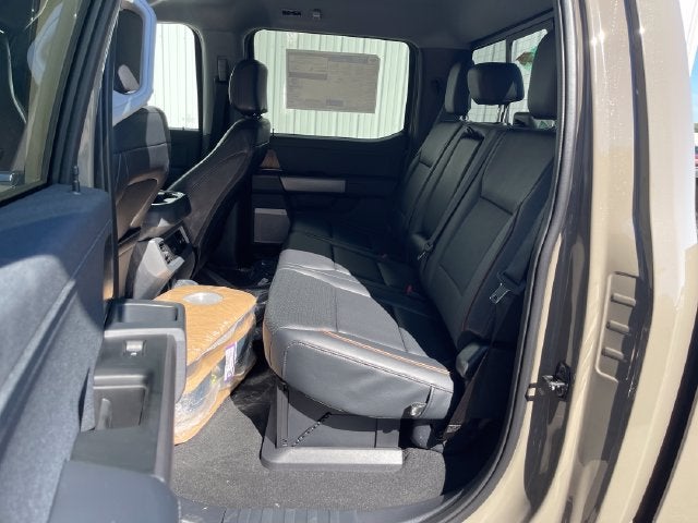 2027 Ford F-350SD Lariat DRW