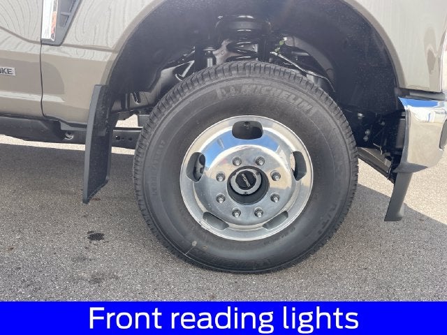 2027 Ford F-350SD Lariat DRW