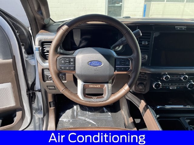 2027 Ford F-350SD King Ranch DRW