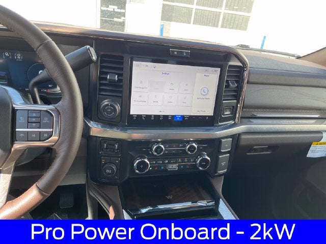 2027 Ford F-350SD King Ranch DRW