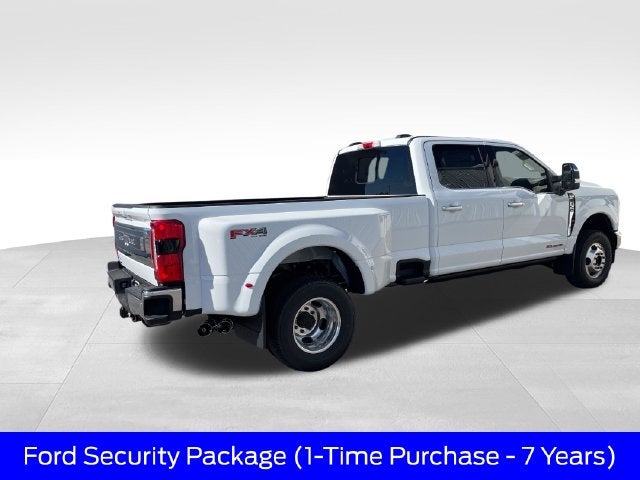 2027 Ford F-350SD King Ranch DRW