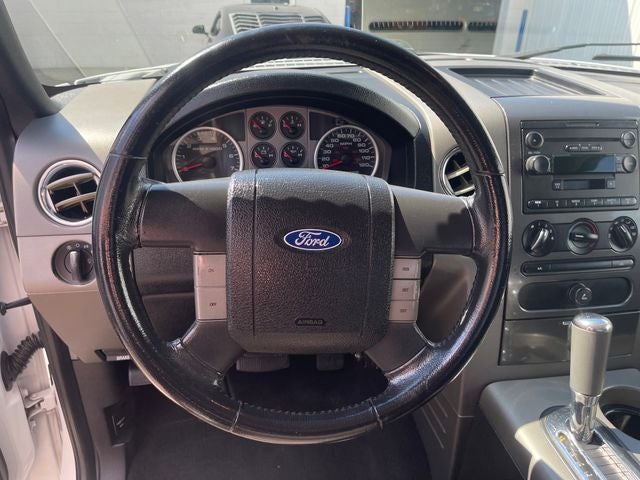 2005 Ford F-150 XLT