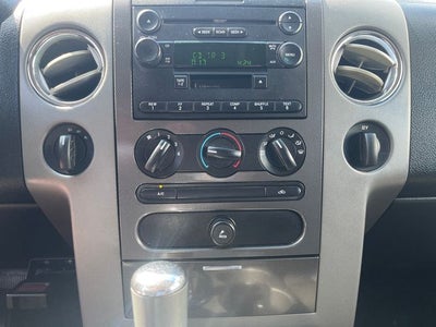 2005 Ford F-150 XLT