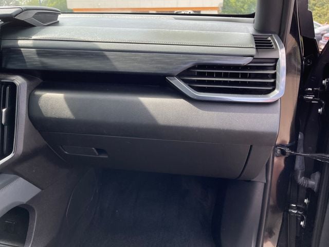 2024 GMC Acadia AT4
