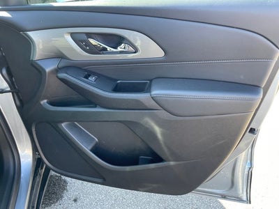 2024 Chevrolet Traverse Limited LT Cloth