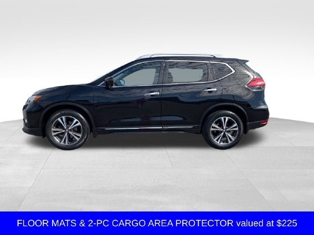 Used 2017 Nissan Rogue SL with VIN 5N1AT2MV5HC863699 for sale in Newark, OH