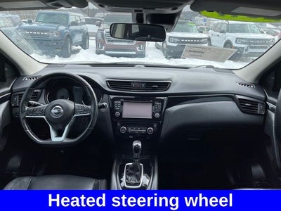 2017 Nissan Rogue Sport SL