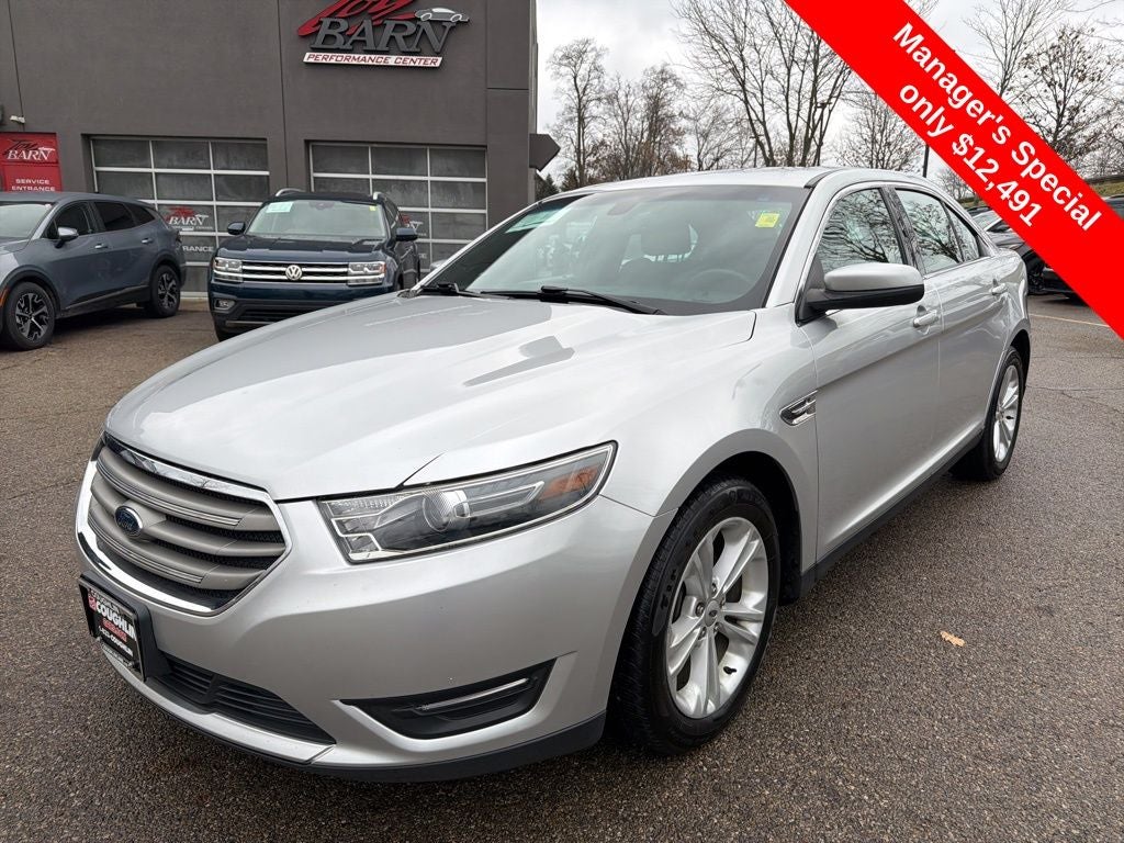 2018 Ford Taurus SEL
