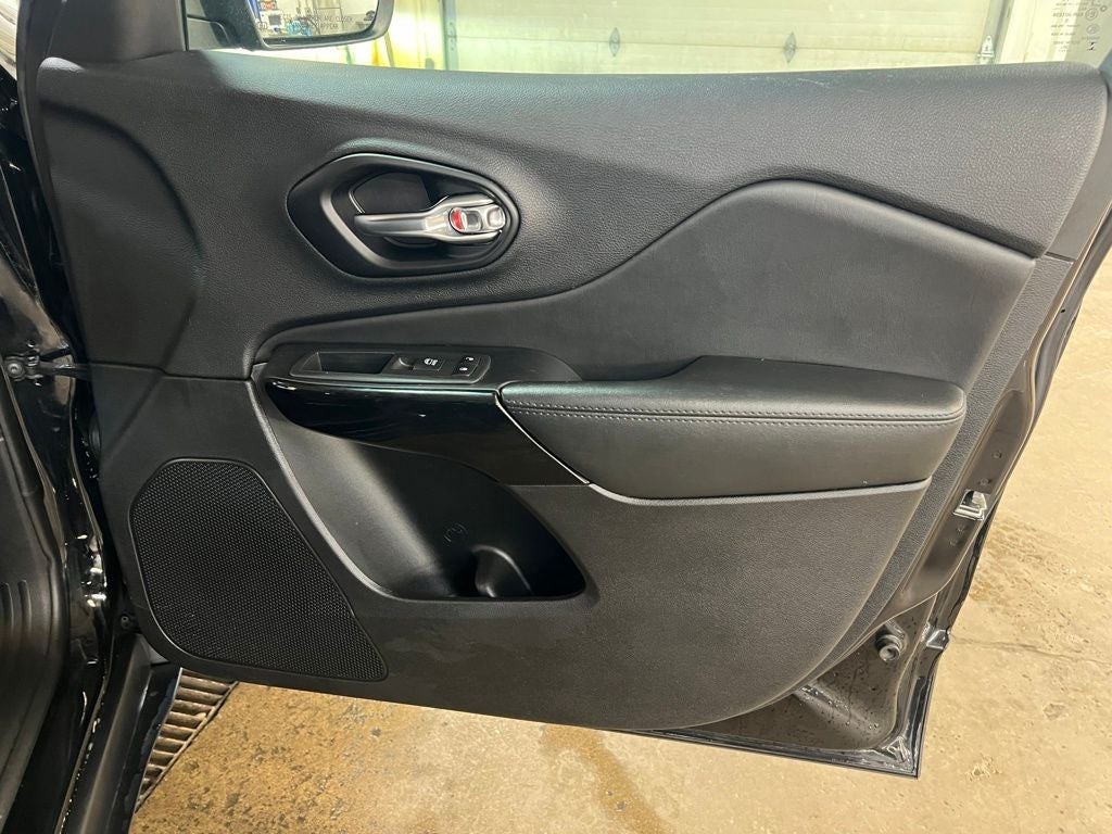 2021 Jeep Cherokee Altitude