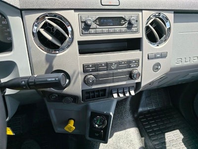 2025 Ford Super Duty F-750 Base