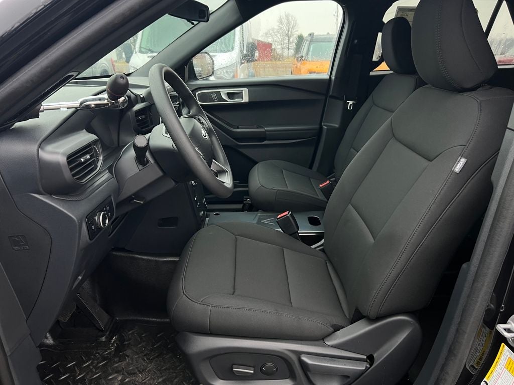2025 Ford Utility Police Interceptor Base